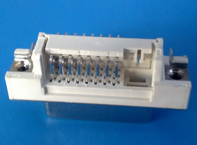 D-SUB/VGA 產(chǎn)品自動插針機(jī)
